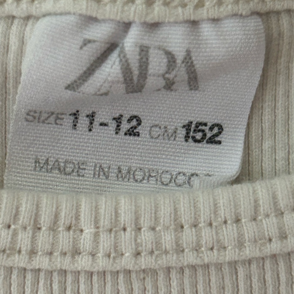 Zara Off-White Ribbed Top - Picture 2 of 3